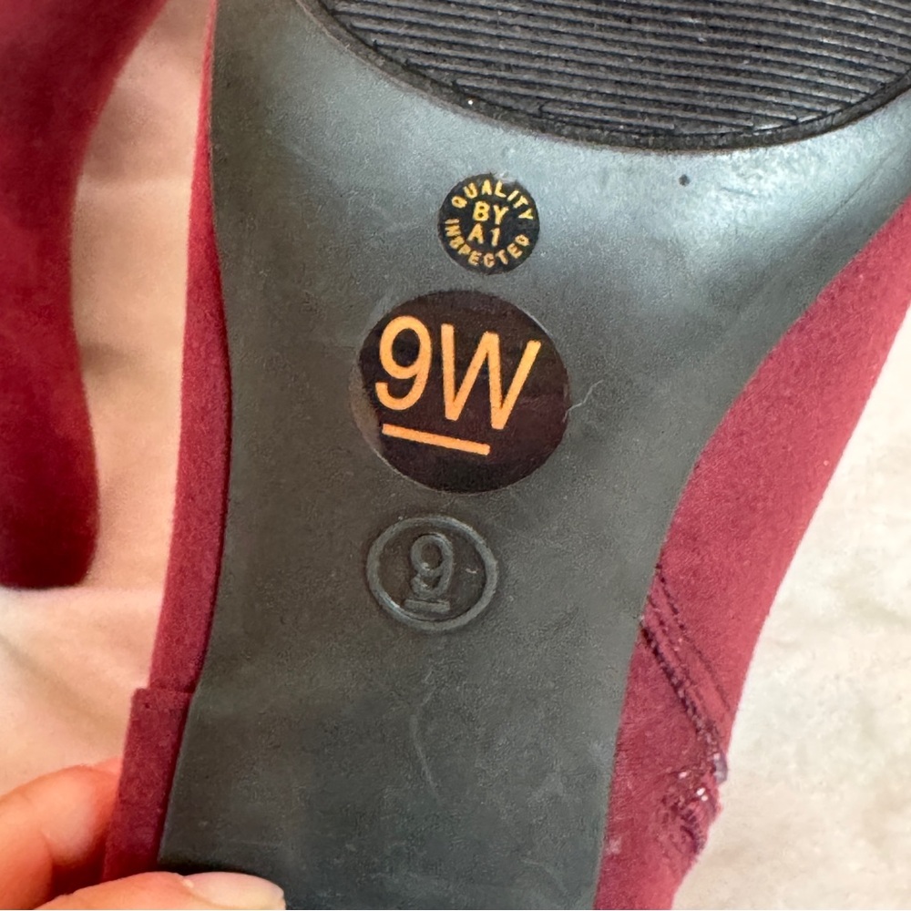 East 5th‎ Burgundy/Wine Suede Womens Half Boot w/Memory Foam  - Size 9W - NWT - Picture 8 of 9